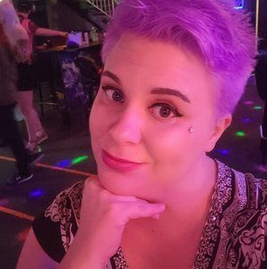 Meet your Posher, Cheri